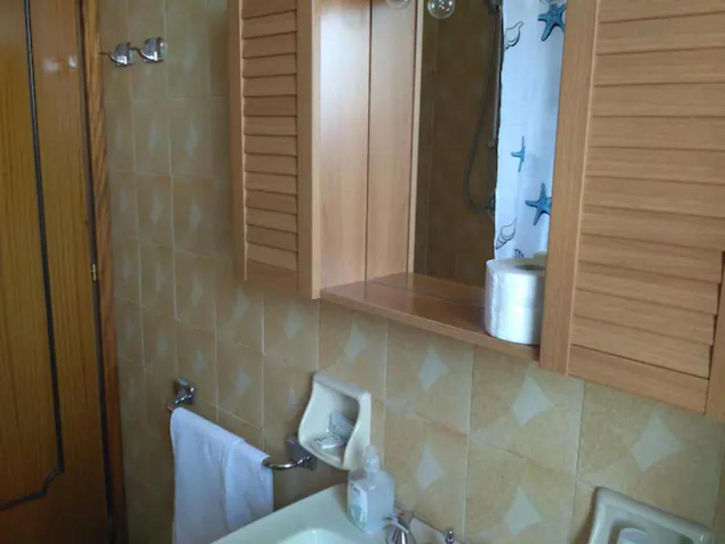 Attico Nel Borgo Apartment Torri Del Benaco Luaran gambar