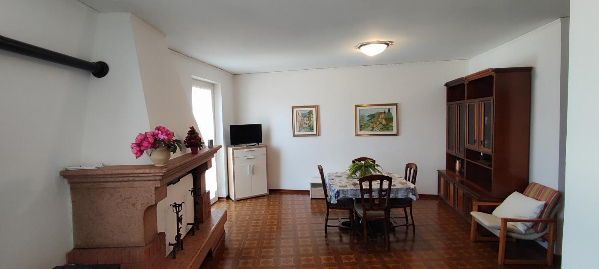 Attico Nel Borgo Apartment Torri Del Benaco Luaran gambar
